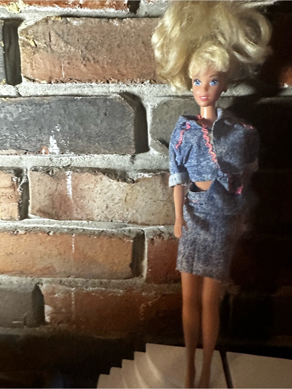 Barbie Black & White Striped Tee
Any doll in this set for 75$ - Picture 6 of 16